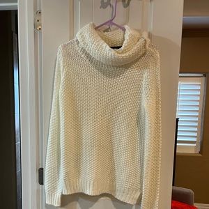 Forever 21 white sweater. Never worn